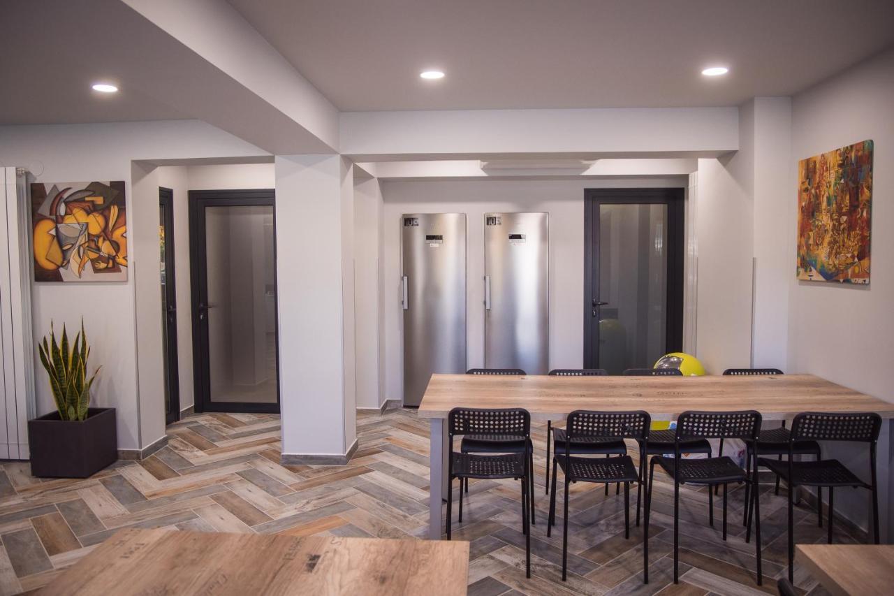 Dorm Bg Pet-Friendly Aparthotel Стара Загора Екстериор снимка