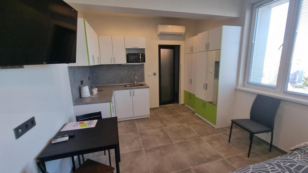 Dorm Bg Pet-Friendly Aparthotel Стара Загора Екстериор снимка