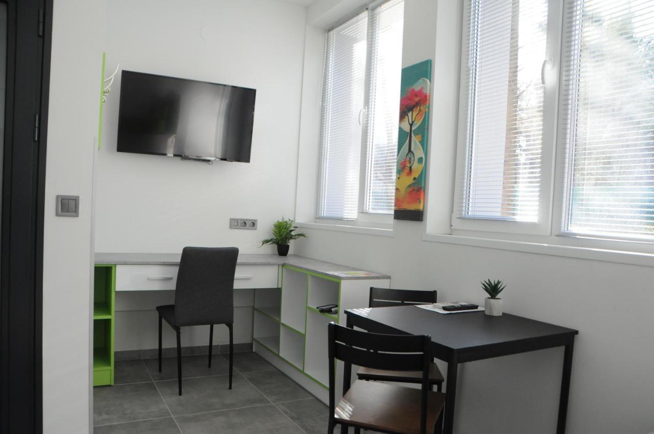 Dorm Bg Pet-Friendly Aparthotel Стара Загора Екстериор снимка